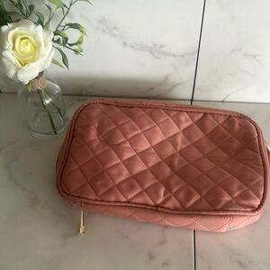 Ms J Travel Jewelry Case in Pink NWOT